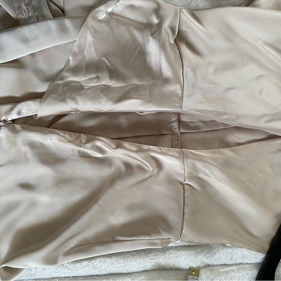 And Now This Front Twist Ling Sleeve Front Buttons Mini Shirt Dress Size: Medium - Picture 12 of 14